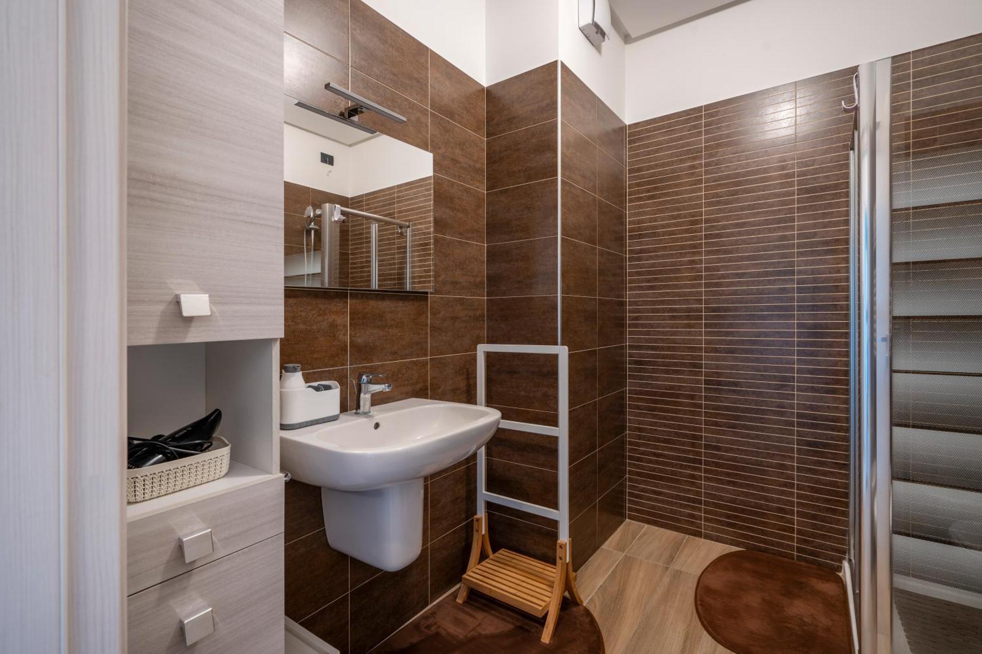 Kind Park - Sleek Apartment With Terrace & Parking باري المظهر الخارجي الصورة